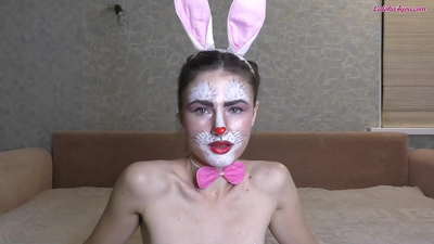 Bunny ea Sexy Ka bonolo o Anya Dick e kholo ea BFF